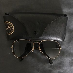 gold and black aviator ray ban